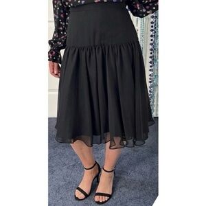 🆕 Vintage 90s Black Chiffon Midi Skirt – Classic Boutique Chic Minimalism